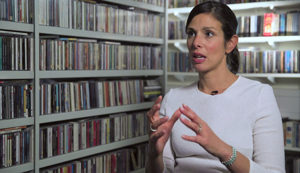 Rachel Botsman, Thinker, Collaborative Consumption: Trust me - this changes everything