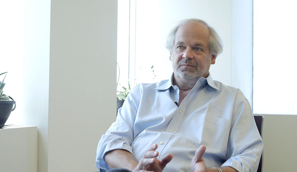 Juan Enriquez, Managing Director, Excel Venture Management: Darwin for the DNA Age on the evolution of business